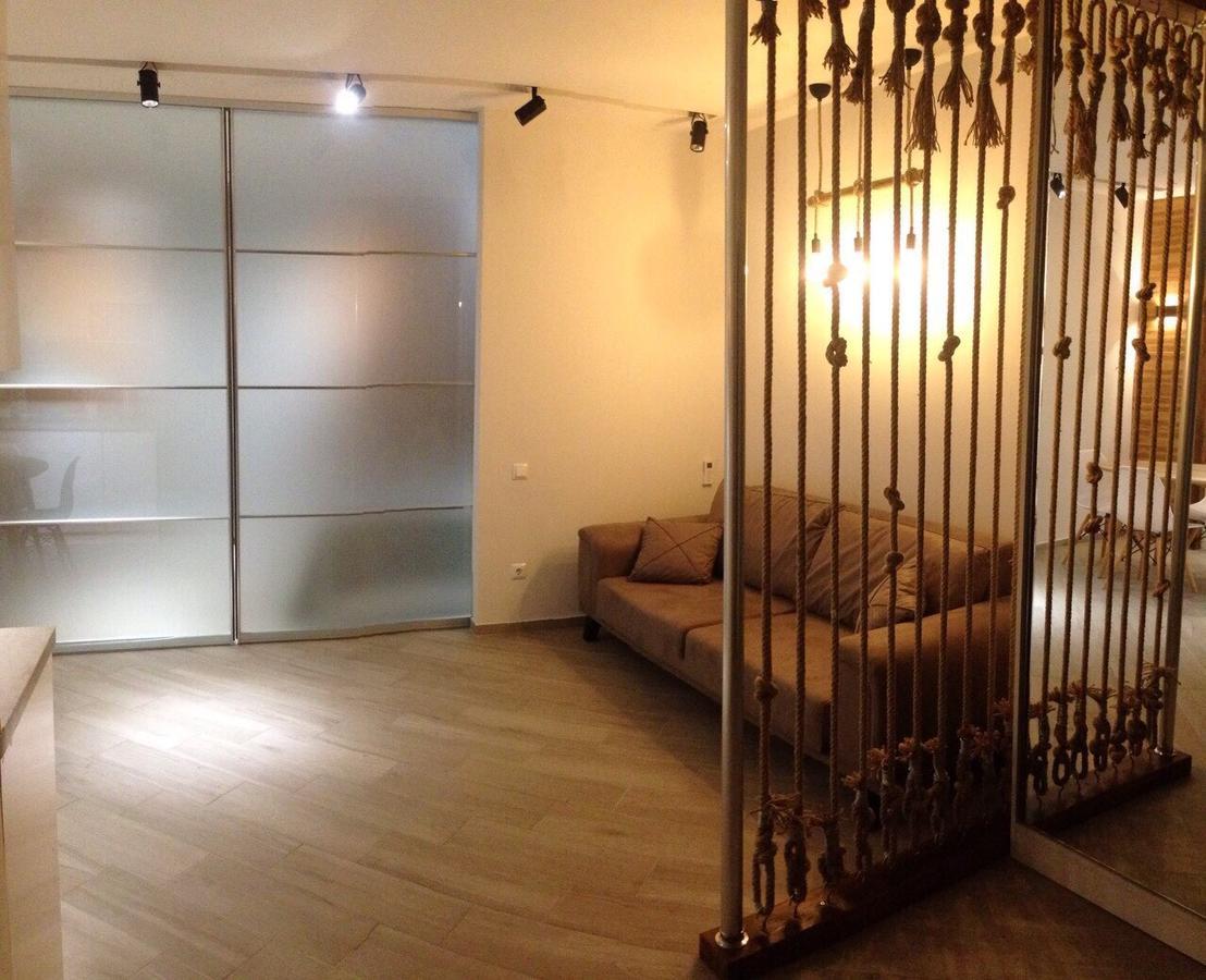 V&A Lux Apartments Batumi Esterno foto