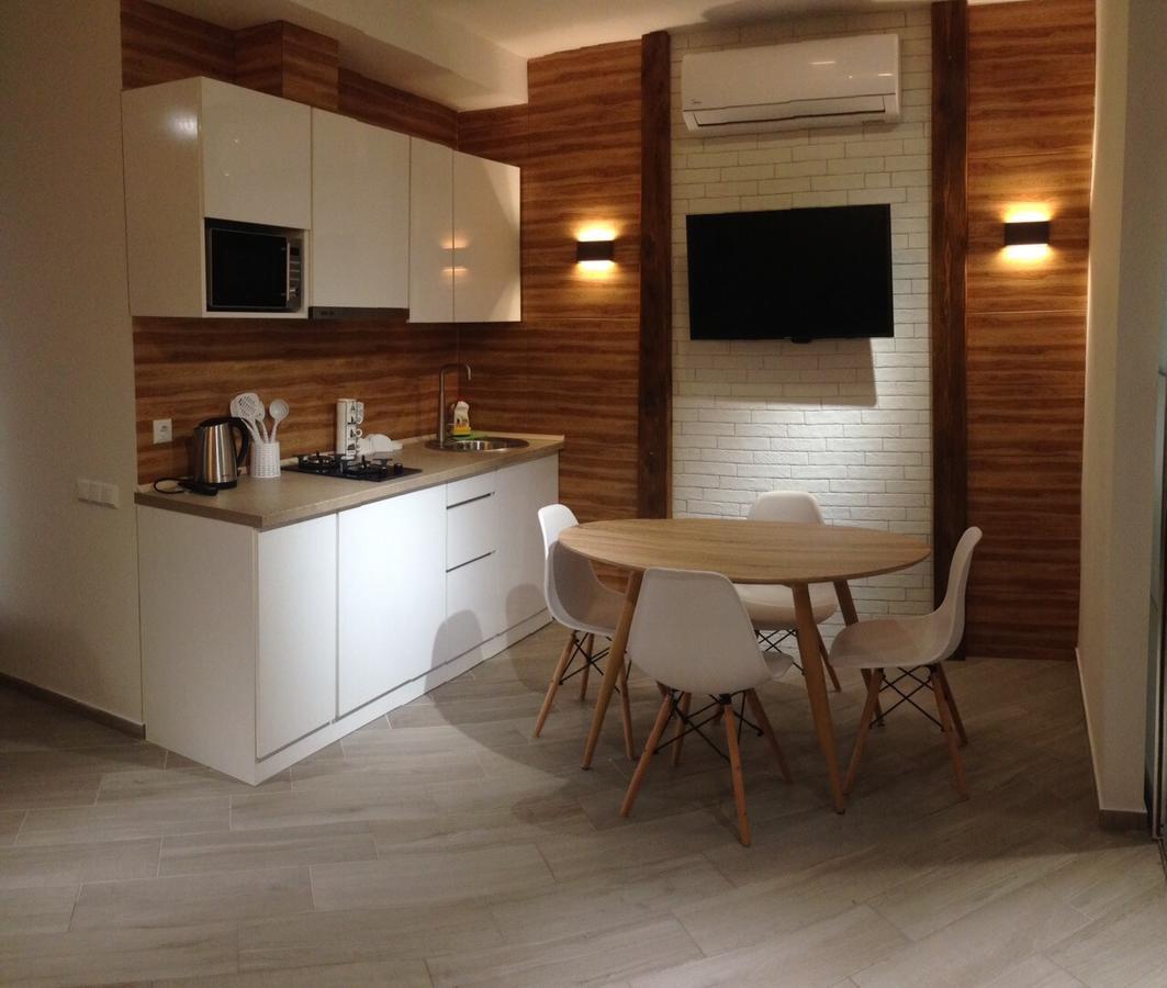 V&A Lux Apartments Batumi Esterno foto